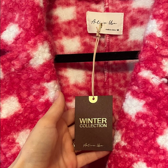 NWT - Active USA Pink & White Houndstooth Plush Pea Coat - Picture 5 of 9